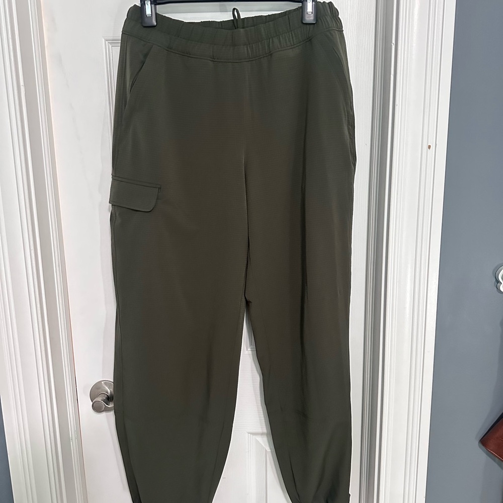 Women’s Olive Green Jogger Pants